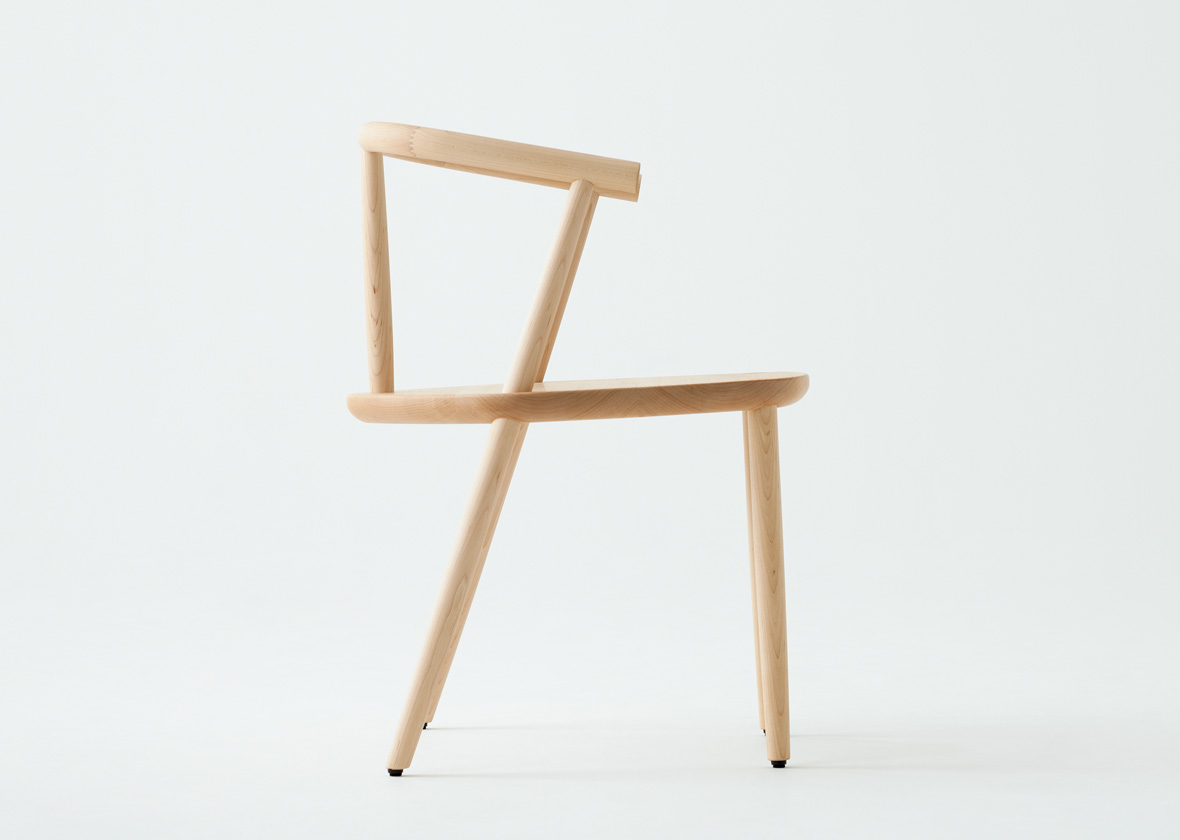 IVE_chair_02